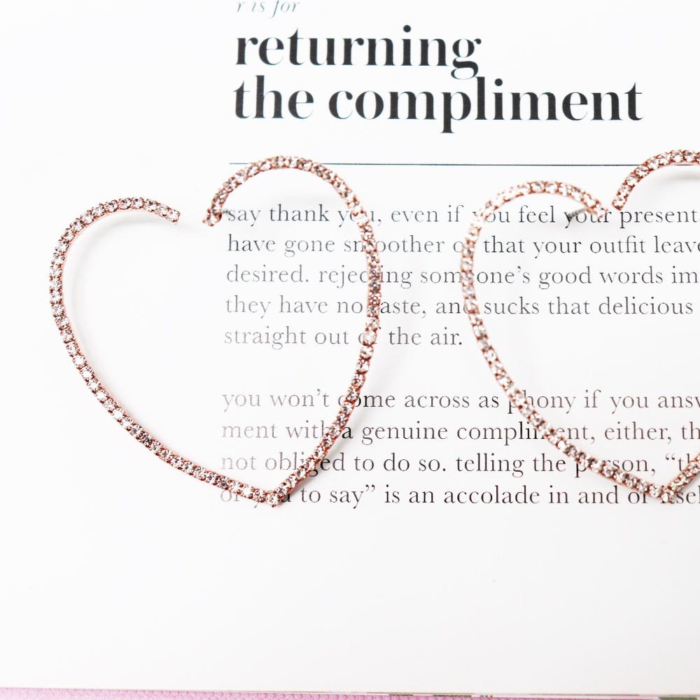 NWT Rose Gold Bling Rhinestone Valentines Hearts